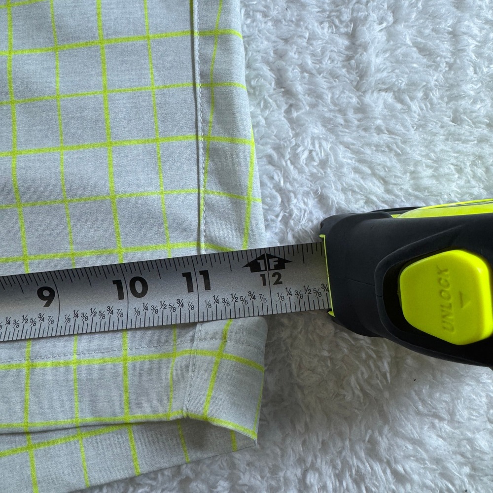 Nike Dri-Fit Golf Tour Performance Dri Fit Green Gray Check Shorts Mens 36x11" - Picture 5 of 8